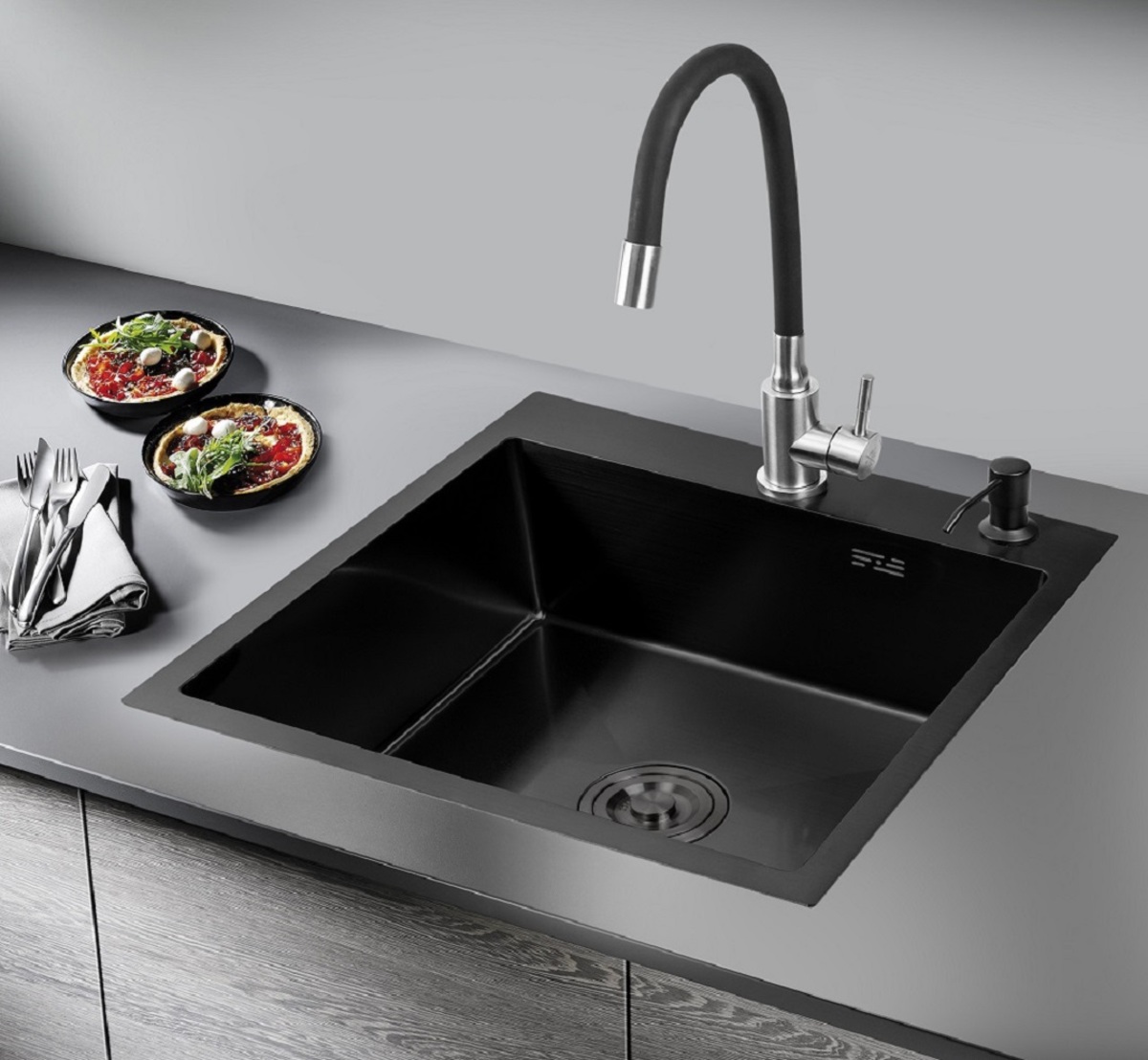 Мойка врезная РМС 50*50*20 MR-5050 BL графит (мойка+корзина раздвижная+дозатор врезной)