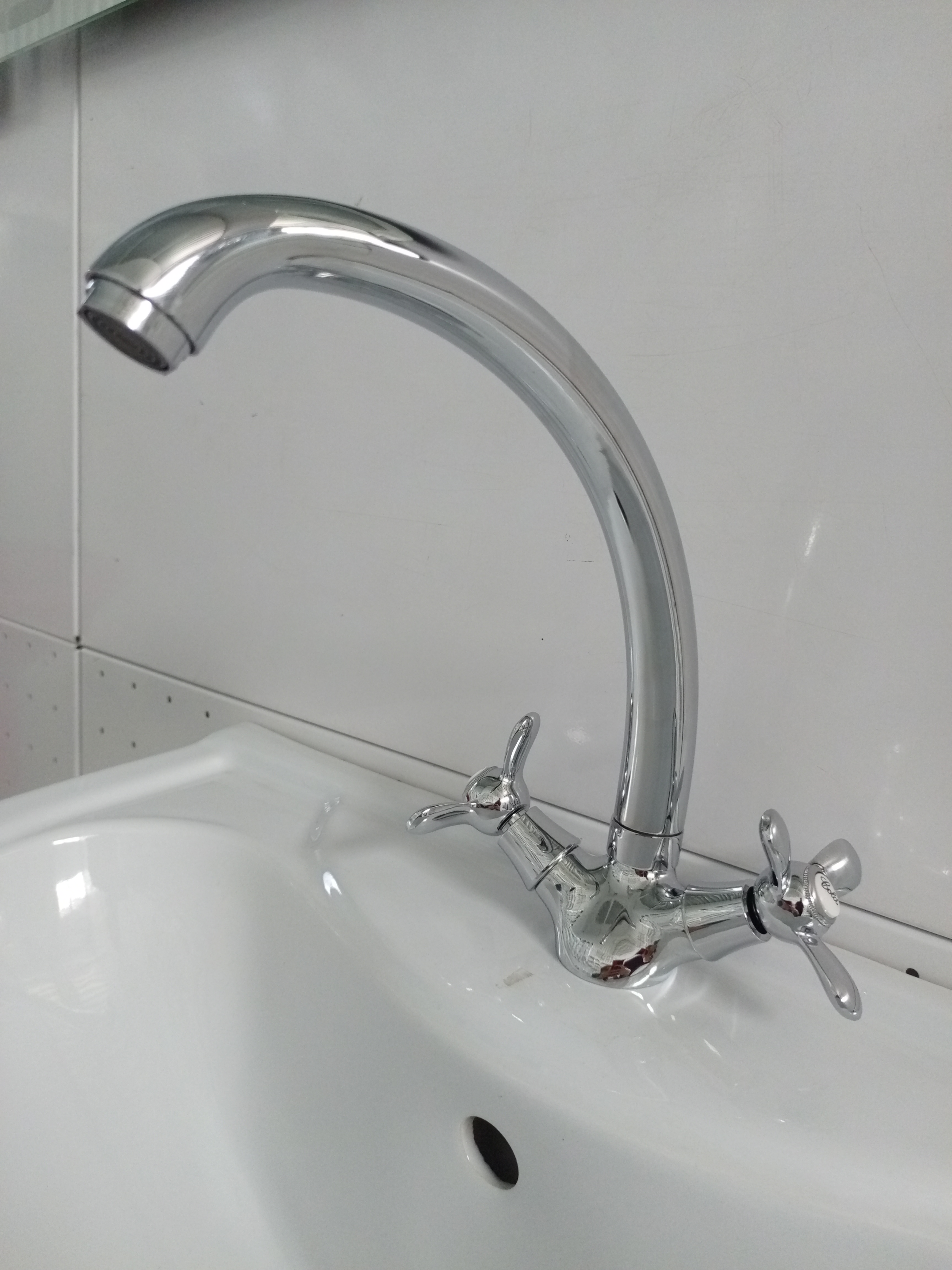 Смеситель для кухни DIST X327S