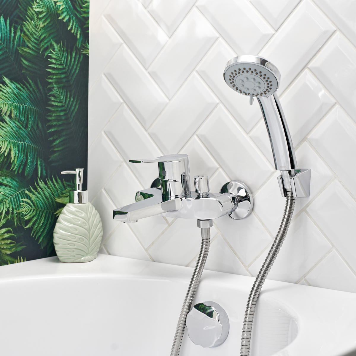 Смеситель для ванны BOOU В8246-3Е латунь