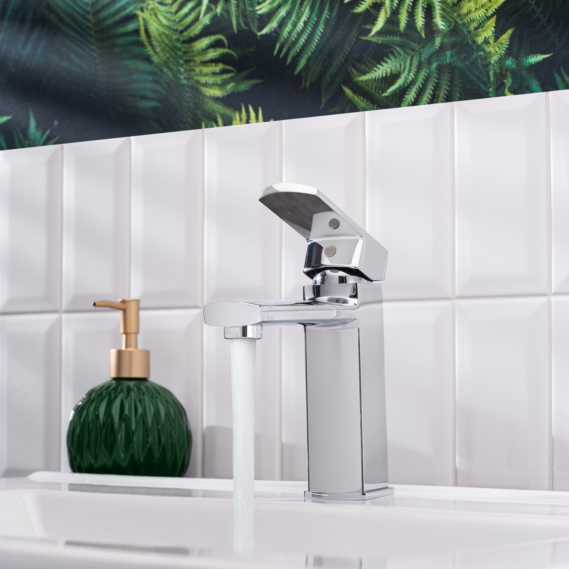 Смеситель для умывальника BOOU В8215-1J латунь