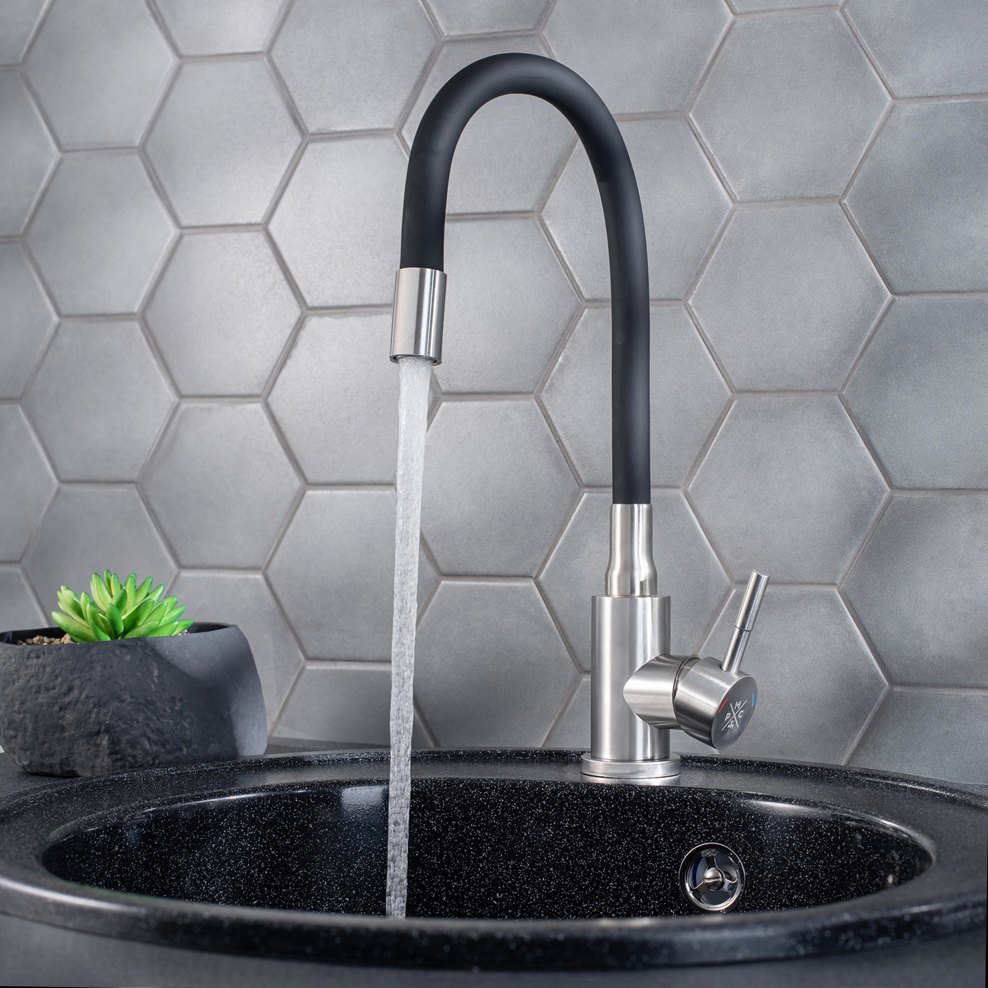 Смеситель для кухни РМС SUS124BL-016F 