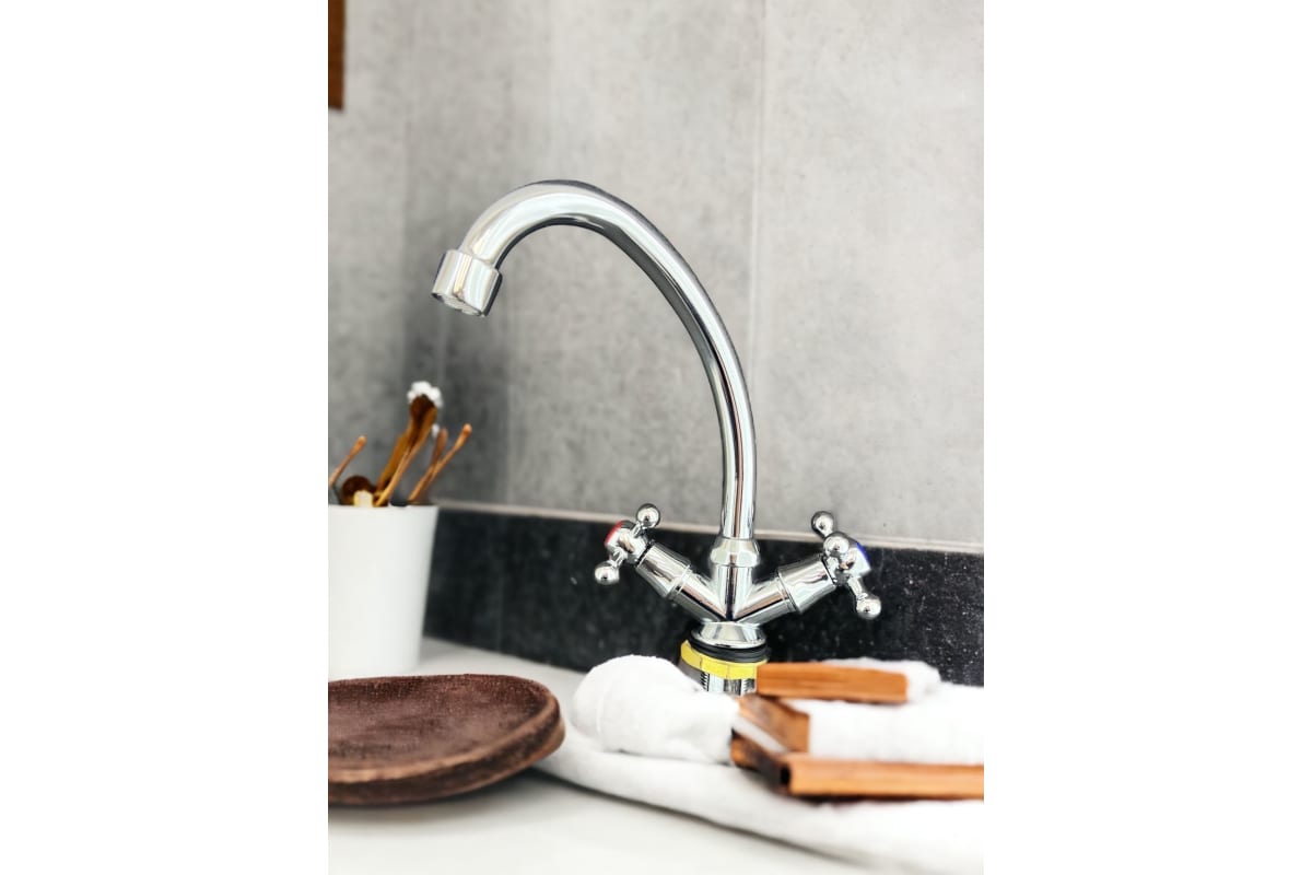 Смеситель для кухни Rainsberg R50213F