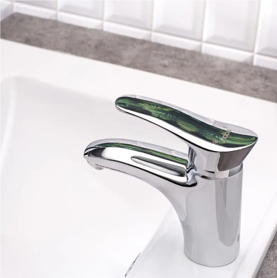 Смеситель для умывальника BOOU B8173-1 латунь